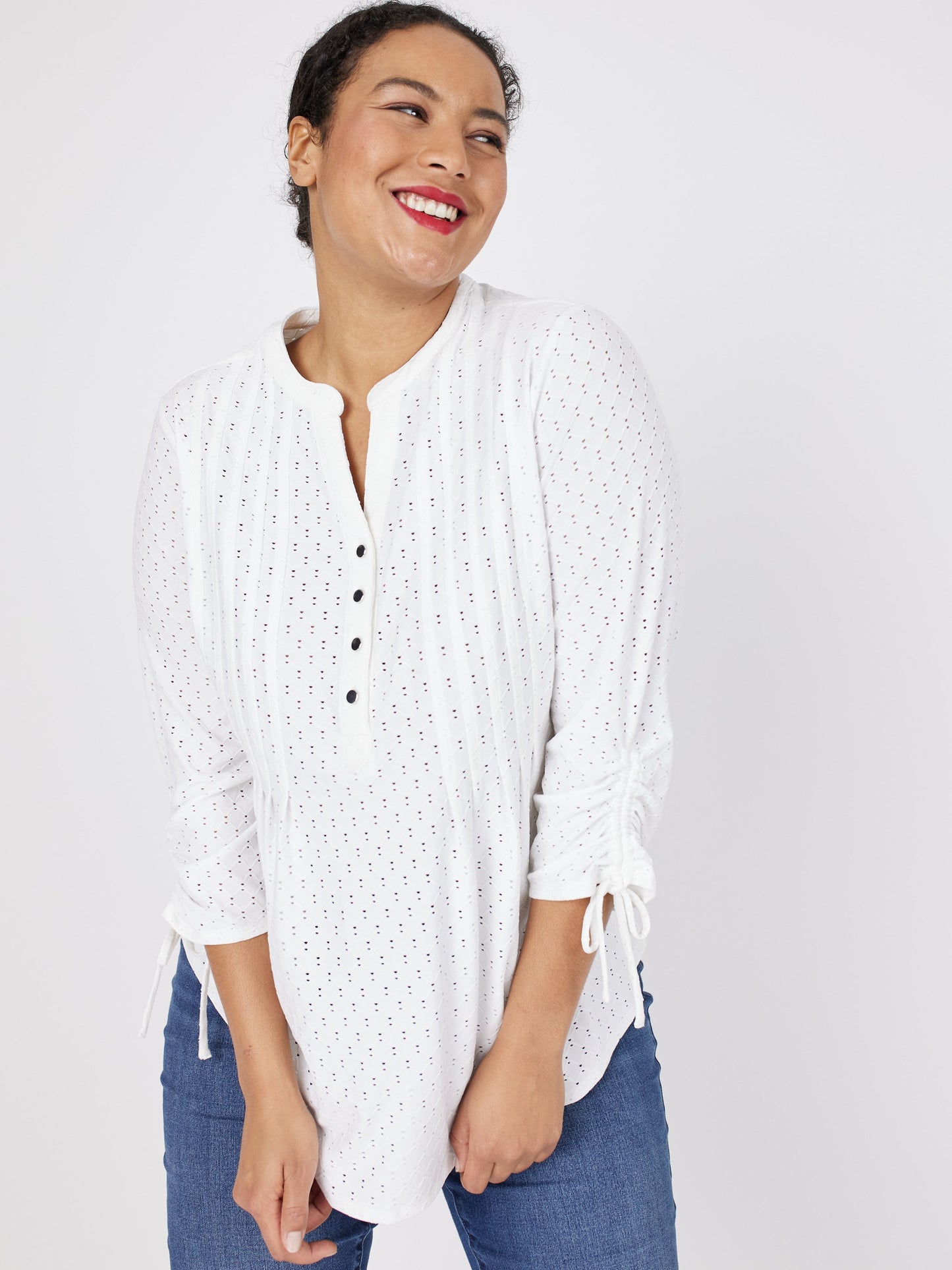 Roz & Ali Eyelet Tie Sleeve Popover - Plus