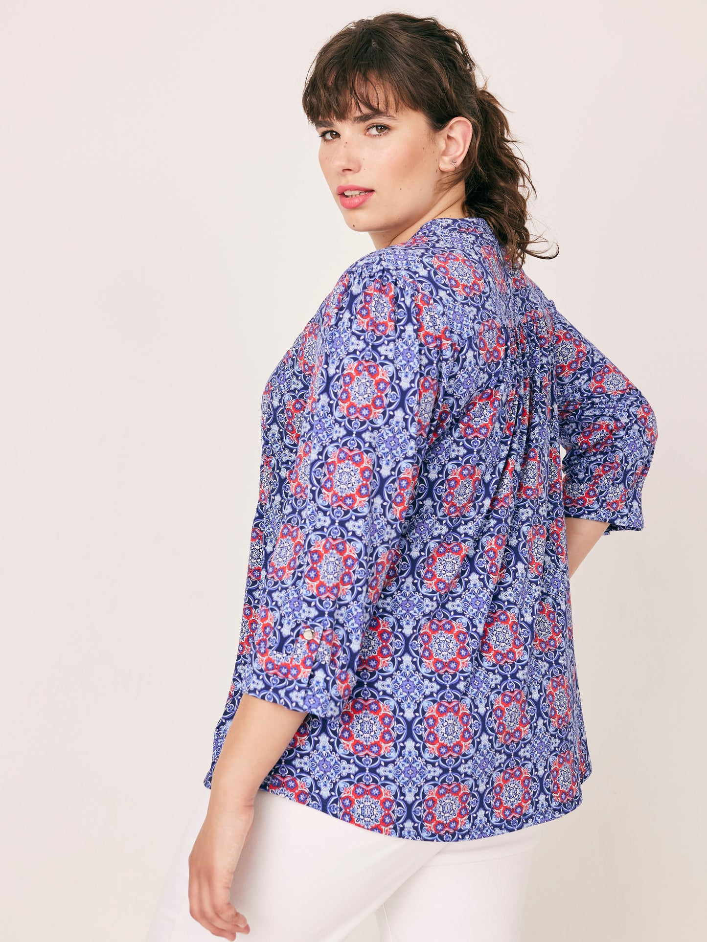 Roz & Ali Medallion Popover - Plus