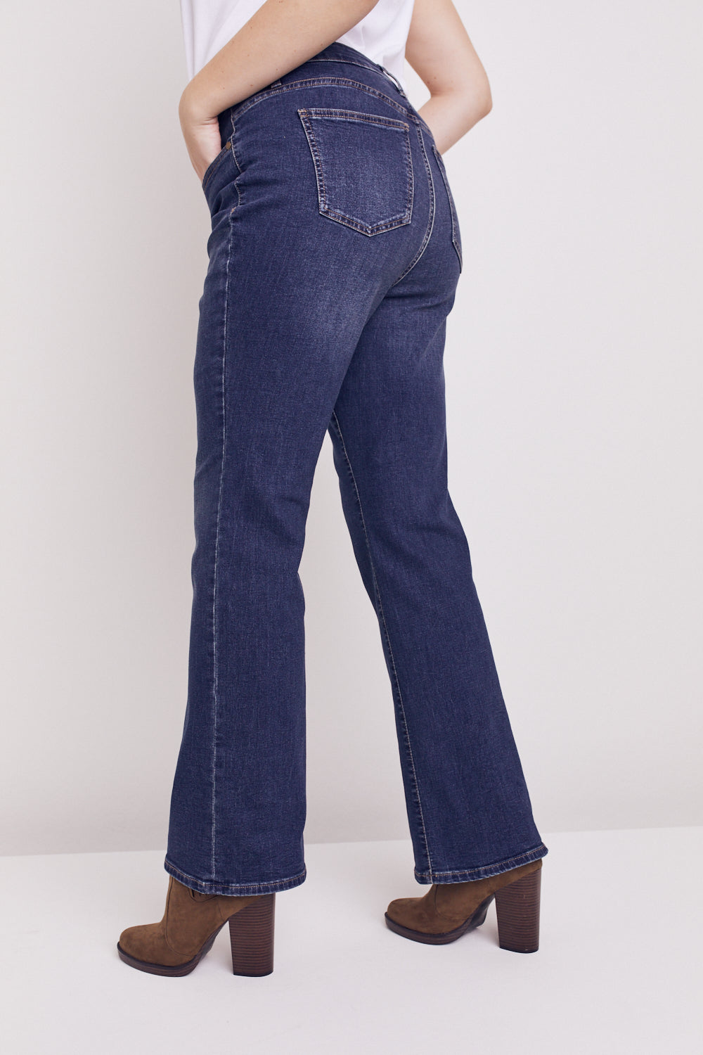 Westport Signature Mid-Rise Bootcut Jeans - Plus